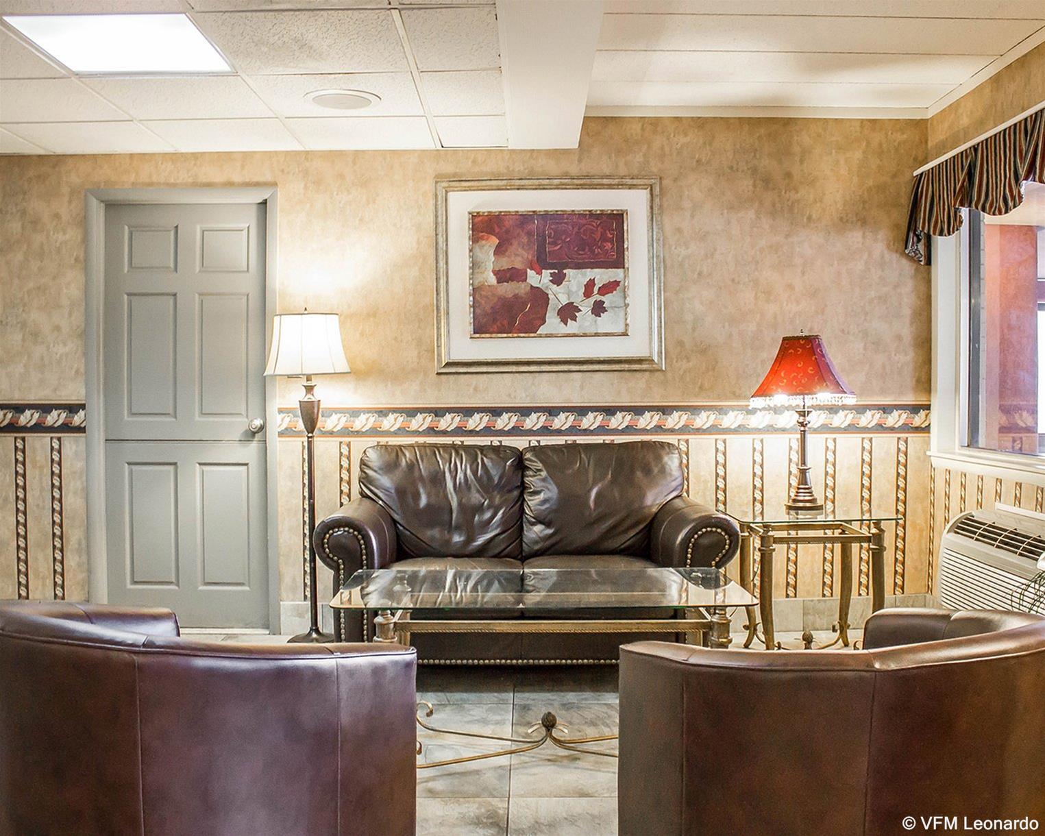 Econo Lodge Гіксвілл Екстер'єр фото