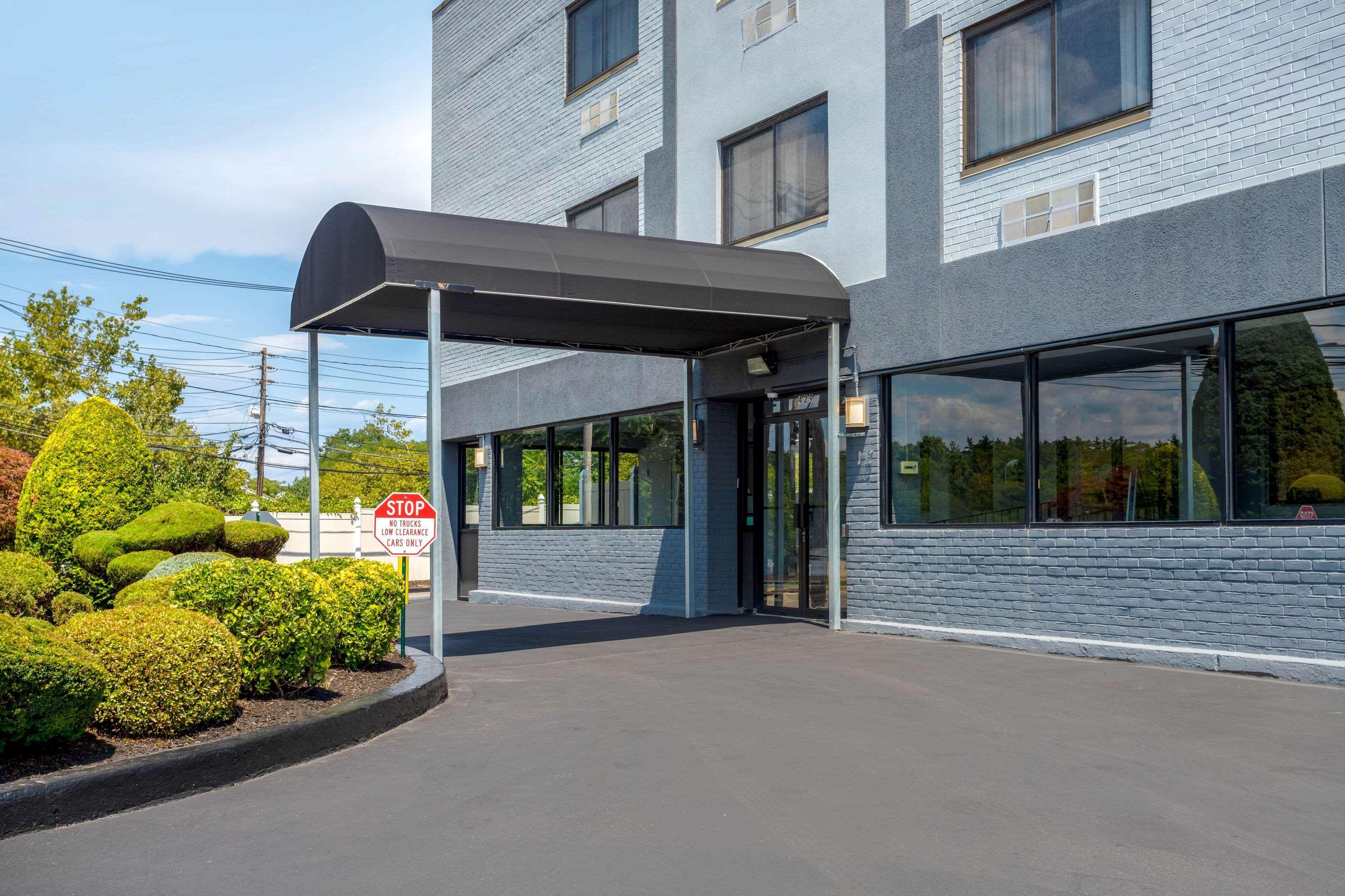 Econo Lodge Гіксвілл Екстер'єр фото