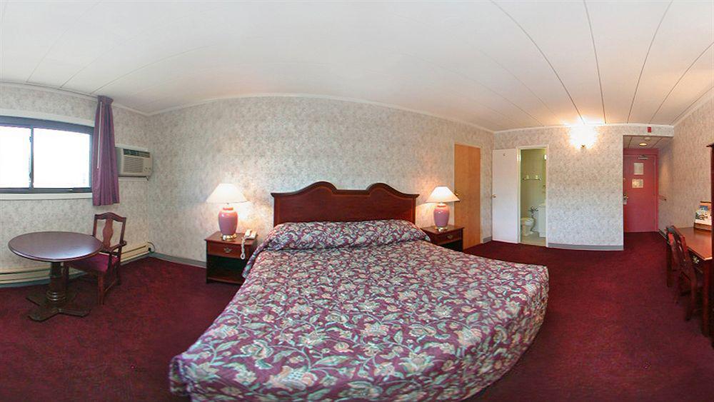 Econo Lodge Гіксвілл Екстер'єр фото